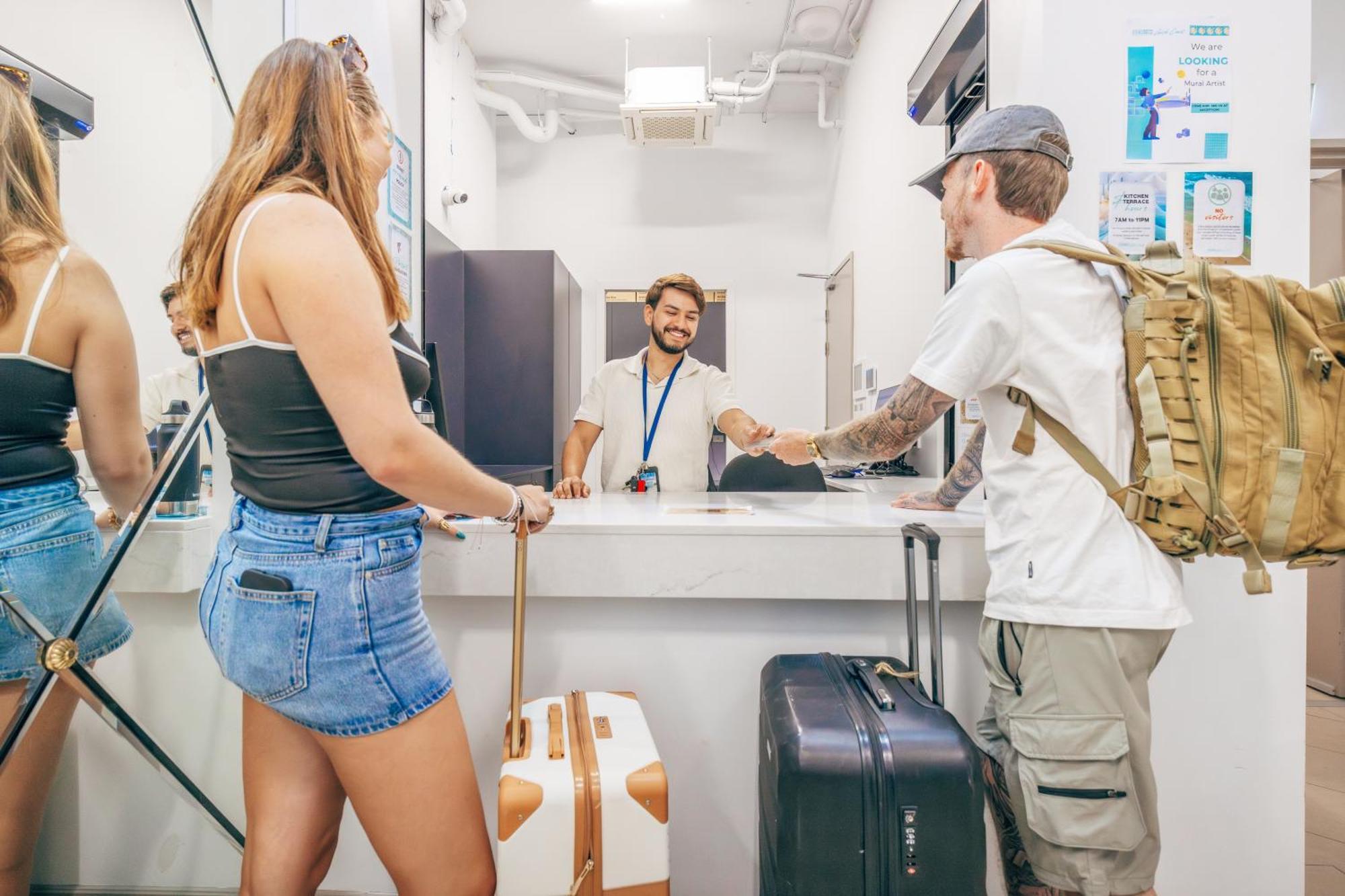 Ostello Maze Backpackers - Gold Coast Esterno foto